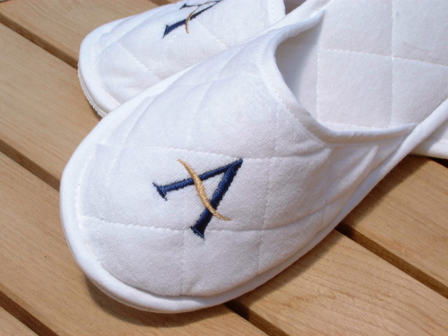 Washable & Disposable Slippers in Cotton Towelling, Velour, Waffle, Bamboo, Linen, Wool & Natural Loofah